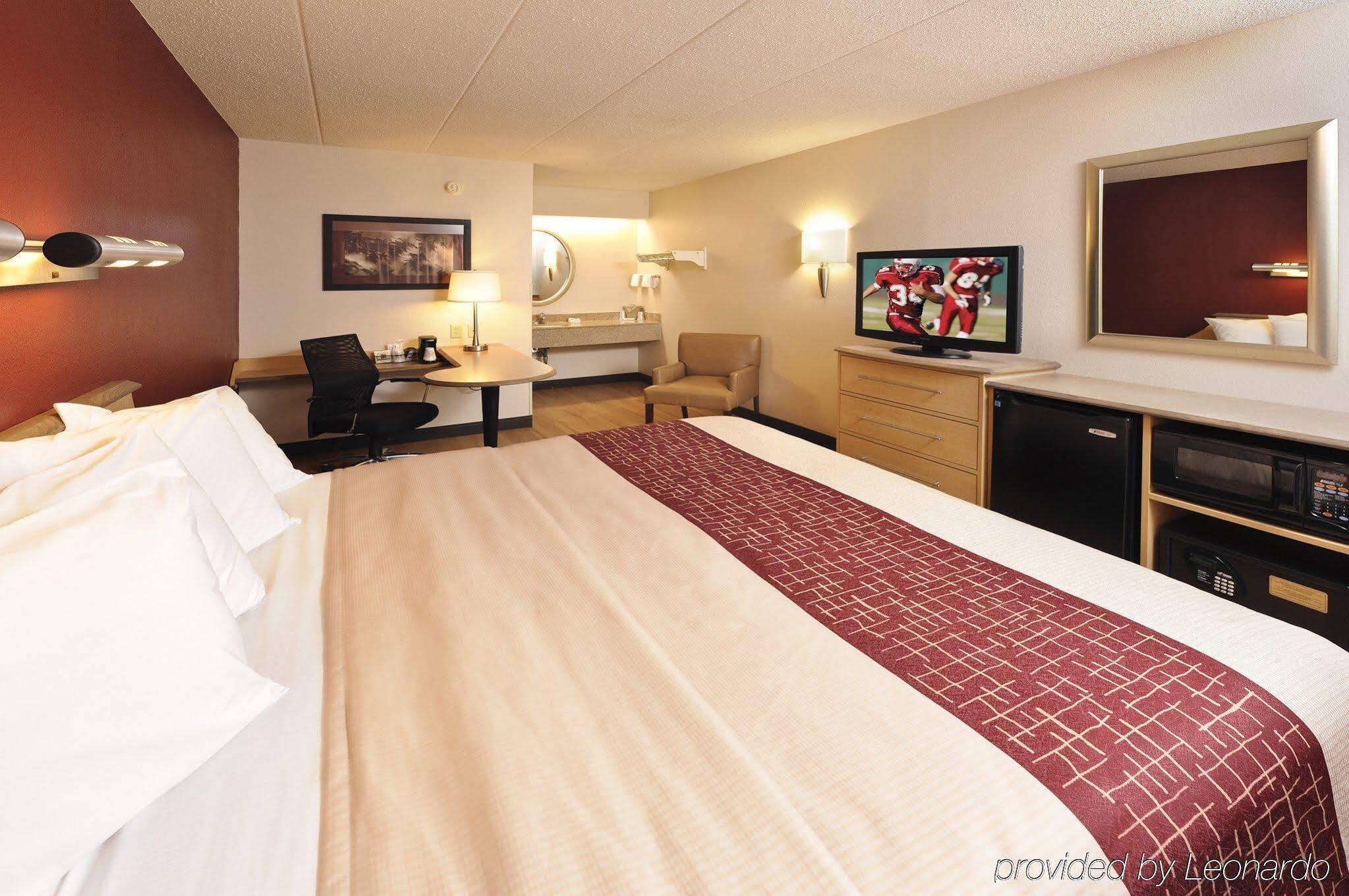 Red Roof Inn Philadelphia - Oxford Valley Ленґгорн Екстер'єр фото